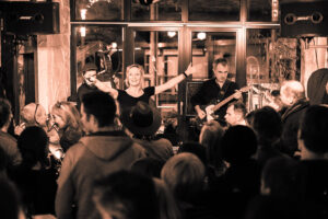 Neue Liveband am Start - Susanna Keye